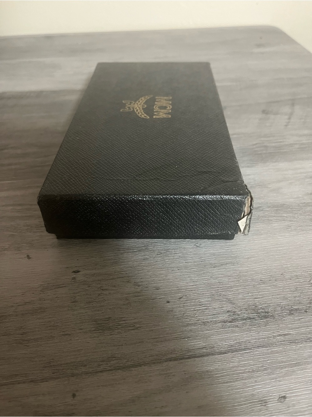 Black & Gold Wallet - Picture 5 of 8